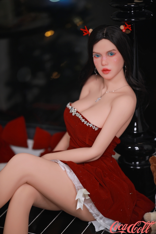 compact sex doll
