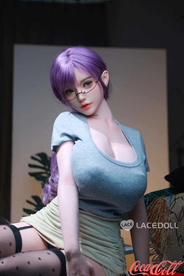 realistic silicone sex dolls